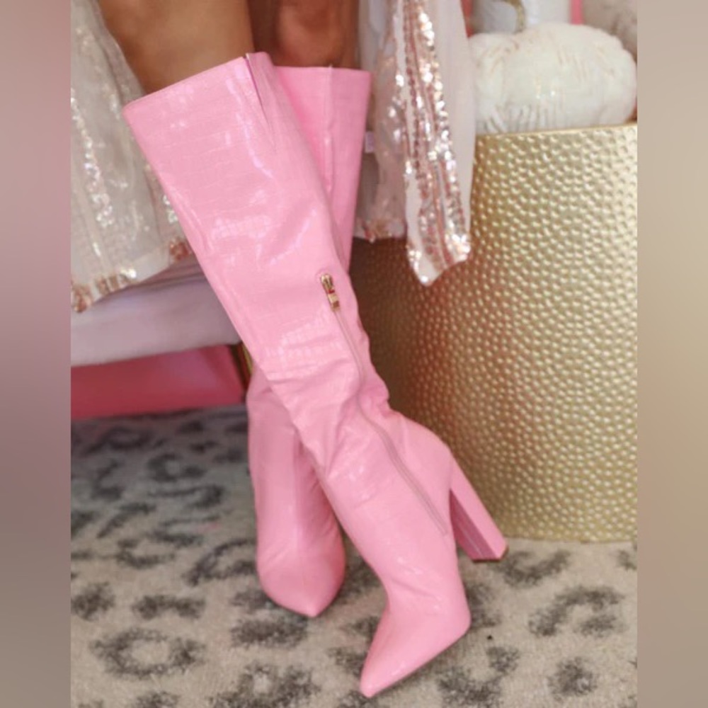 SOLD OUT!!! Clara Pink πBARBIEπ Vegan Alligator Tall Boots - Picture 5 of 10